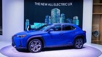 レクサス｢UX300e｣がピュアEVで登場する意味 単にマーケティングで発売を決めたのではない