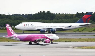 Cloud　出品　A380 747 2機 ScaleModelStore.com :: JC Wings 1:200 - XX20365 - China