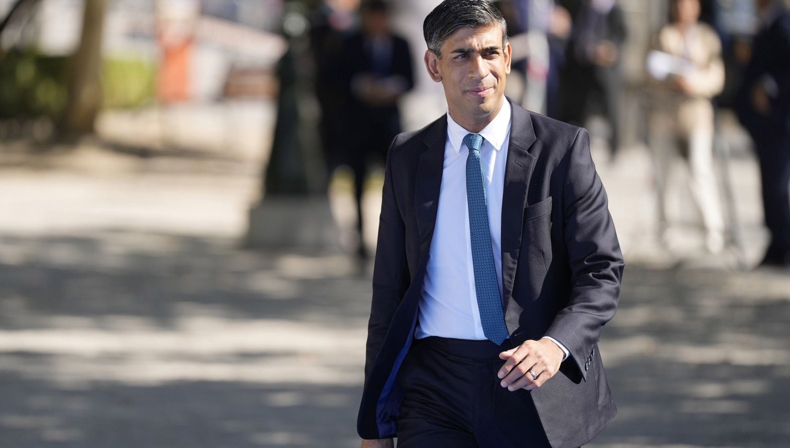 イギリスでは租税政策はどのようにして決定されるか? 合理性、イデオロギー、およ… イギリスでは租税政策はどのようにして決定されるか? イギリス