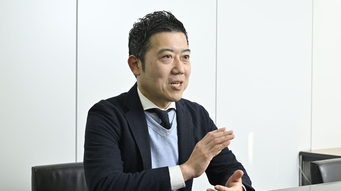 『外国人かAIか 「人手不足」ニッポンの間違えられない選択』の著者