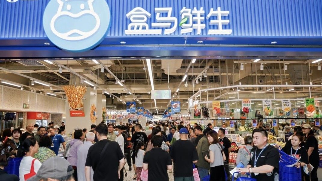 フーマーは会員制倉庫型量販店から撤退した一方、祖業の生鮮スーパーの出店を強化している。写真は天津市に新規開業した生鮮スーパー（フーマーのウェブサイトより）