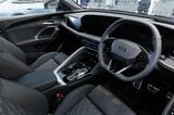 アウディの新型「Q5/Q5スポーツバック」（写真：三木 宏章）