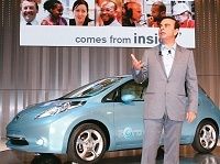 日産が抱く野望とリスク、究極のエコカーをついに披露　