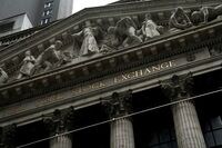 米株反落､トランプ大統領コロナ感染で不安感 週間ではナスダック1.5％高､ダウ1.9％高