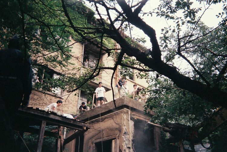 画像 | 【写真あり】東大卒で警備員に。就職氷河期時代のなか彼はなぜ