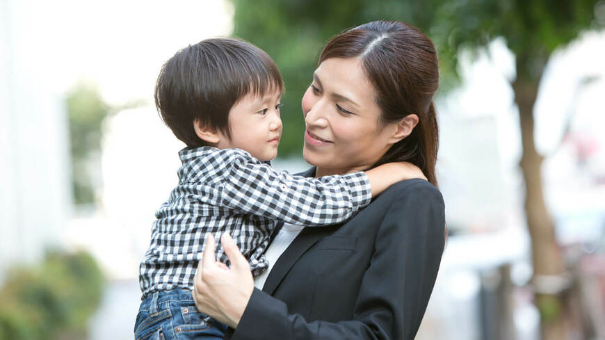 入社後すぐに産休に入り、復帰後は昼までの勤務という公務員の方よりご相談です（写真 :【Tig.】Tokyo image groups / PIXTA）