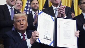 暗号資産3法案で奔走､トランプと側近の｢工作｣