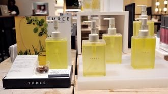 What's So Appealing about the Japanese Organic Cosmetics Brand THREE? 