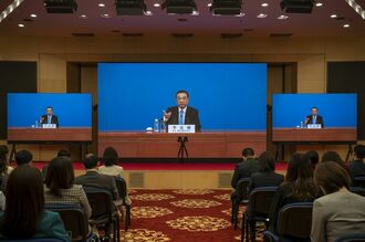 中国ナンバー2の李克強首相が来年の退任を明言