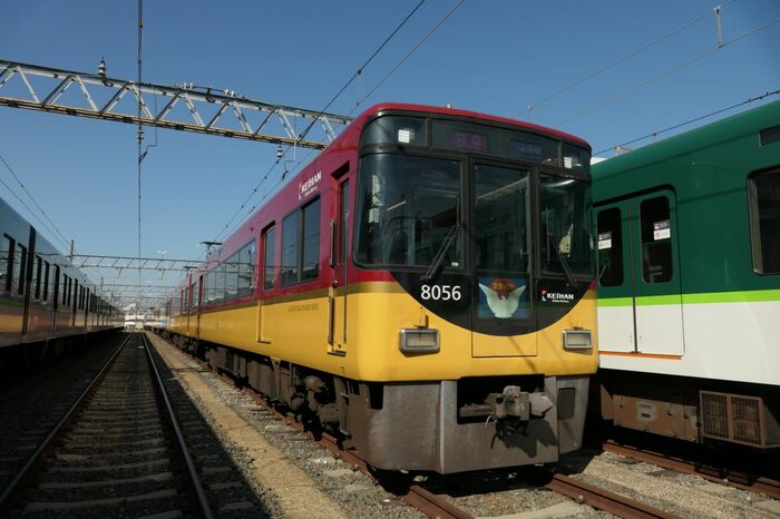 大阪寄りの先頭車