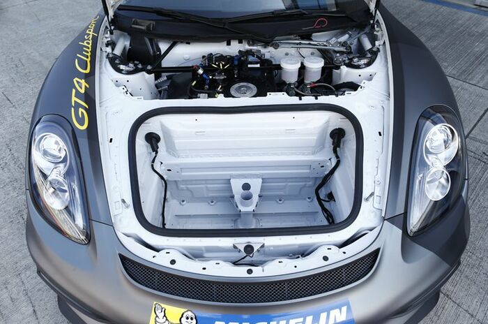 ポルシェ ケイマン GT4 クラブスポーツ｜Porsche Cayman GT4 Clubsport