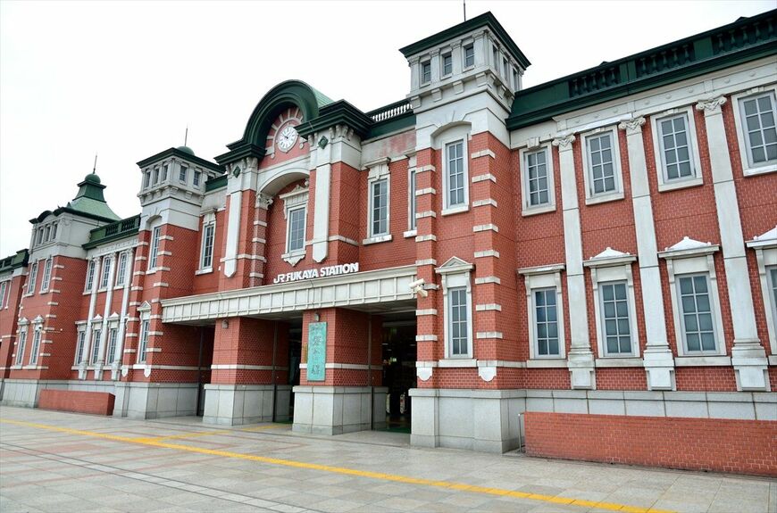 丸の内駅舎のようなJR深谷駅