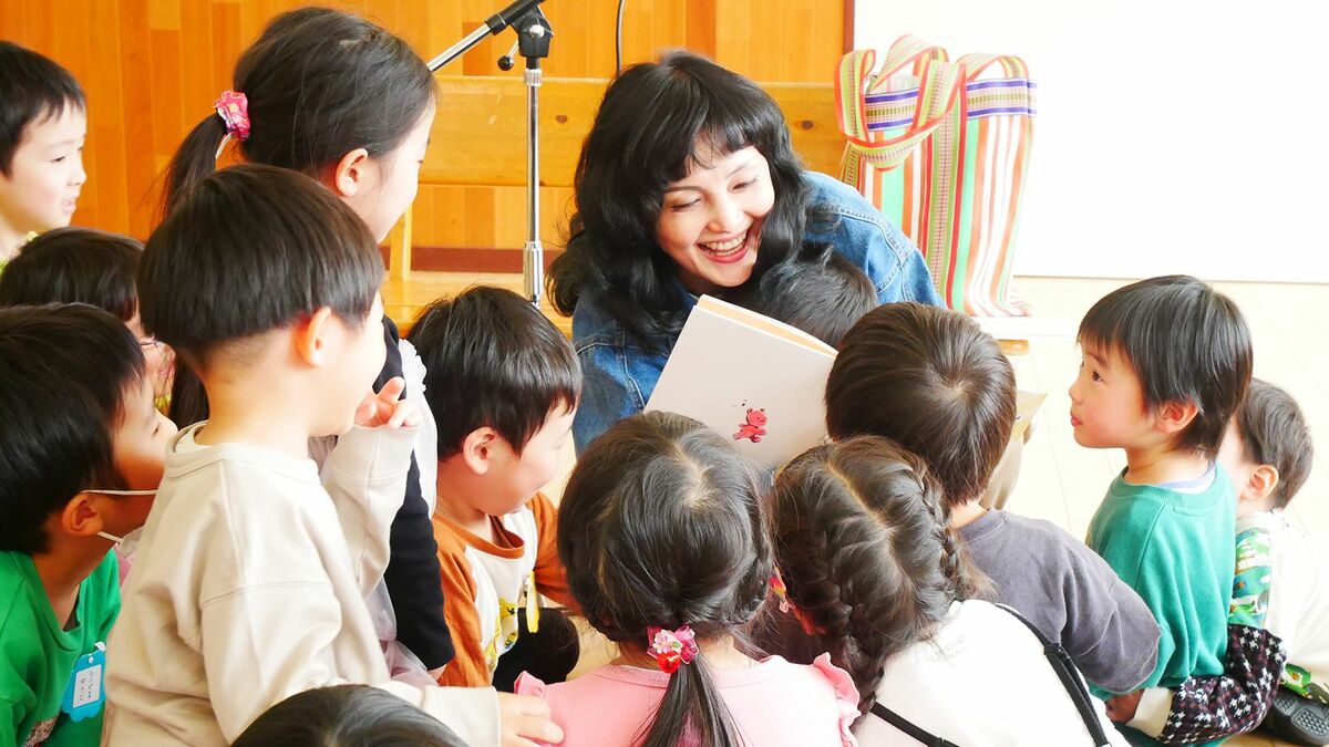 南果歩が語る｢読み聞かせ｣の力と被災地への想い 誰もが｢日々物語を求めている｣ 被災地も同じ | ココが違う！結果びと | 東洋経済オンライン