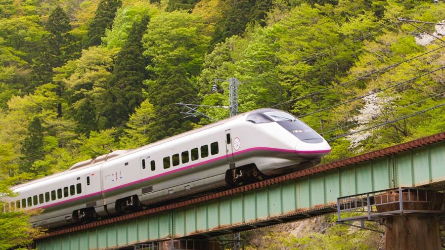 秋田新幹線、初代「こまち」E3系が遺したもの 定期列車運行は終わったが 秋田新幹線、初代「こまち」E3系が遺したもの 定期列車運行は終わったが
