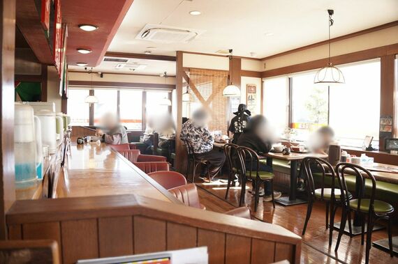 テーブル席の様子