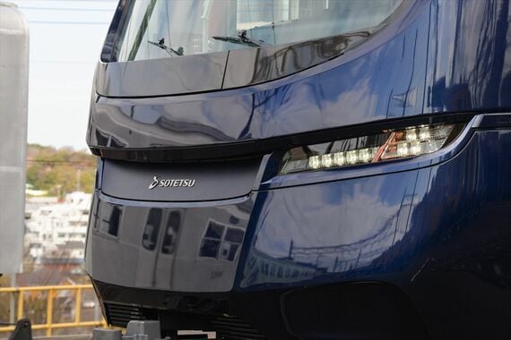 相鉄13000 センターパネル