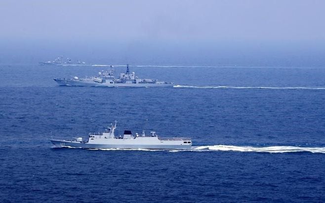 中国海軍の艦艇､津軽海峡の日本領海に侵入