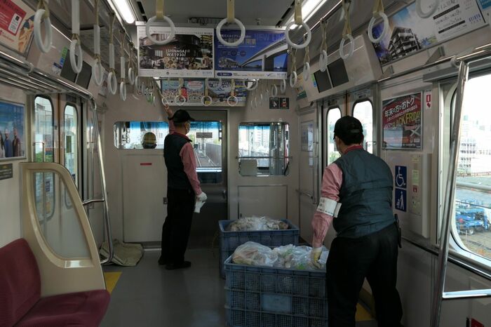 京急品川のゴミを運ぶ電車