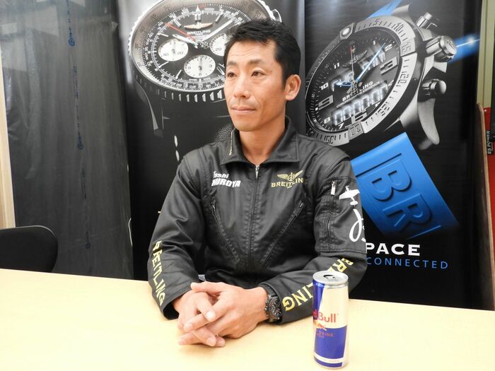 リラックスした様子で取材に応じてくれた室屋選手