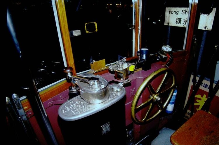 画像 | 25年で激変した｢香港｣中国返還前の乗り物の姿 地下鉄は発展途上