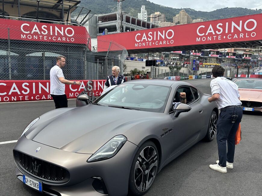 エレクトリック・ラップを走ったマセラティ「グランツーリスモ フォルゴーレ」（筆者撮影）