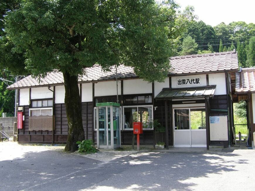 映画のロケ地として使われた「出雲八代駅」（写真：抹茶／PIXTA）