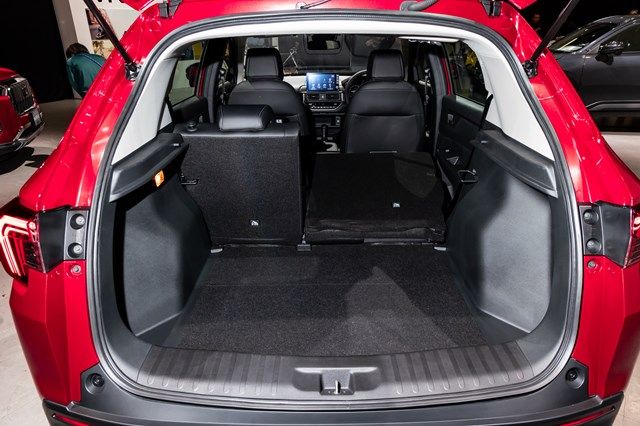ホンダの新型SUV「WR-V」（写真：三木宏章）