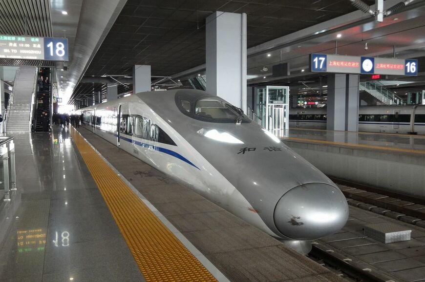 時速350km運転開始時の高速列車、CRH380A＝2011年（編集部撮影）