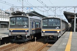 東海道・山陽本線で活躍当時の205系。2010年ごろは写真のようなカラーリングだった（筆者撮影）