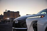 インフィニティのフラッグシップSUV「QX80」（写真：平野 陽）