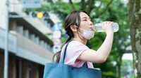 専門家が警告！暑い日の｢塩分補給｣に潜むリスク 熱中症対策でまず必要なのは水分なのになぜ？