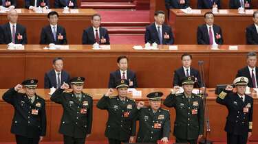 中国軍制服組トップ拘束の衝撃。親友すら切り捨てる習近平の覚悟と､反