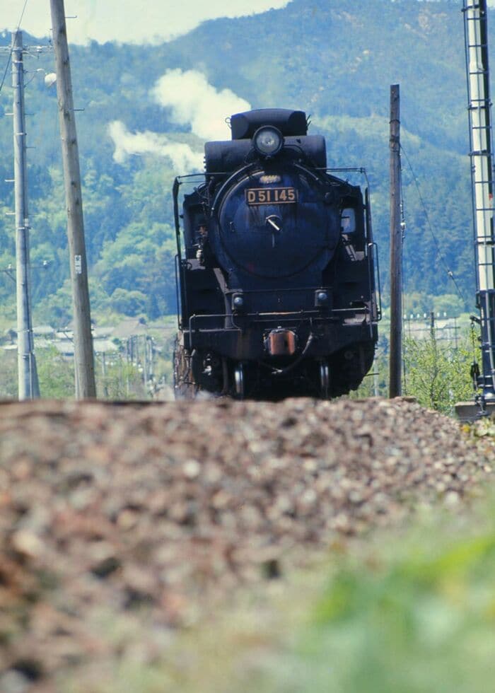草津線を走るD51