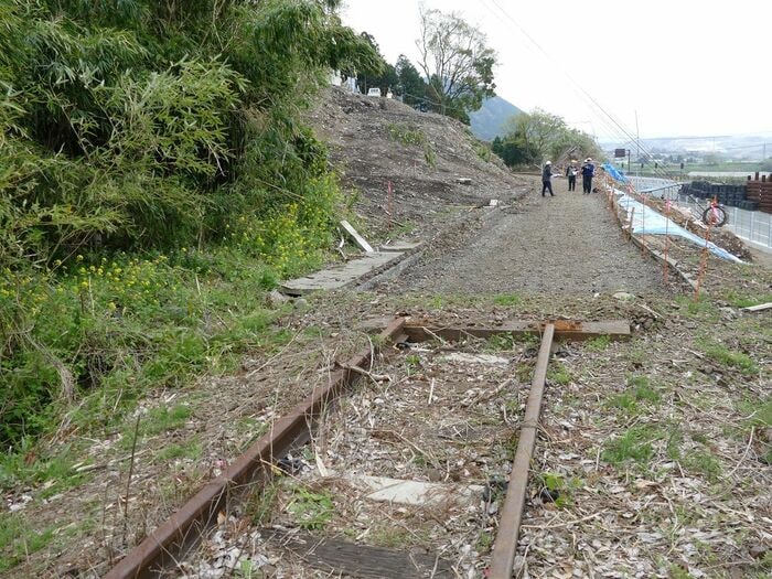 復旧工事前の豊肥線の被災現場