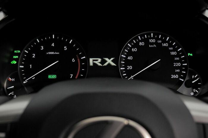 レクサス・RX450h “version L”