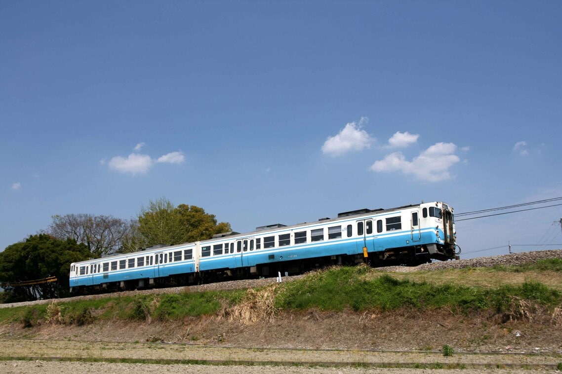 徳島線を走るキハ47形