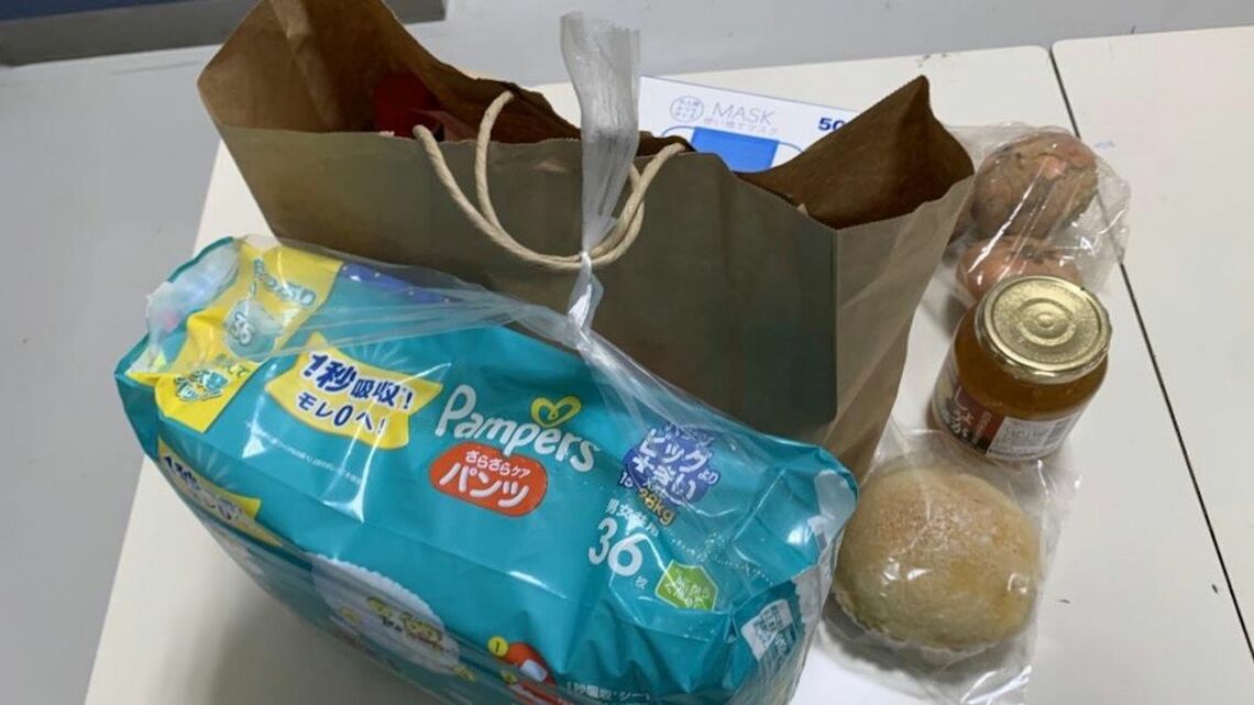 フードバンクの品々