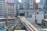 西口側から見た銀座線の渋谷駅（記者撮影）
