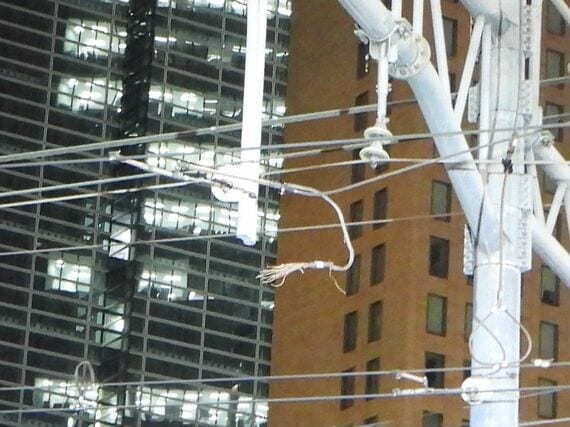 2025年5月の山手線架線トラブル現場