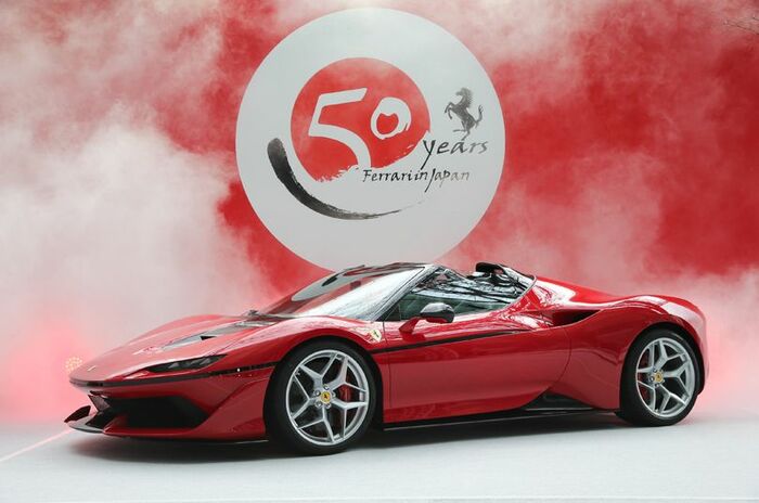 フェラーリ J50｜Ferrari J50