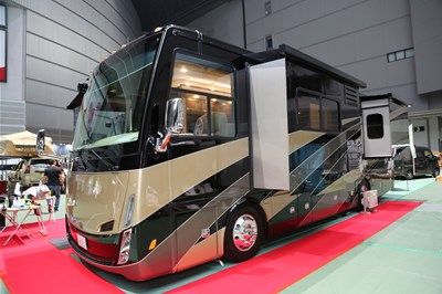 ティフィン（TIFFIN）社製「アレグロブリーズ31BR」の2021model（筆者撮影）