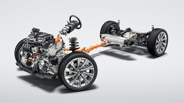 トヨタ「クラウン（クロスオーバー）」（写真：トヨタ自動車）