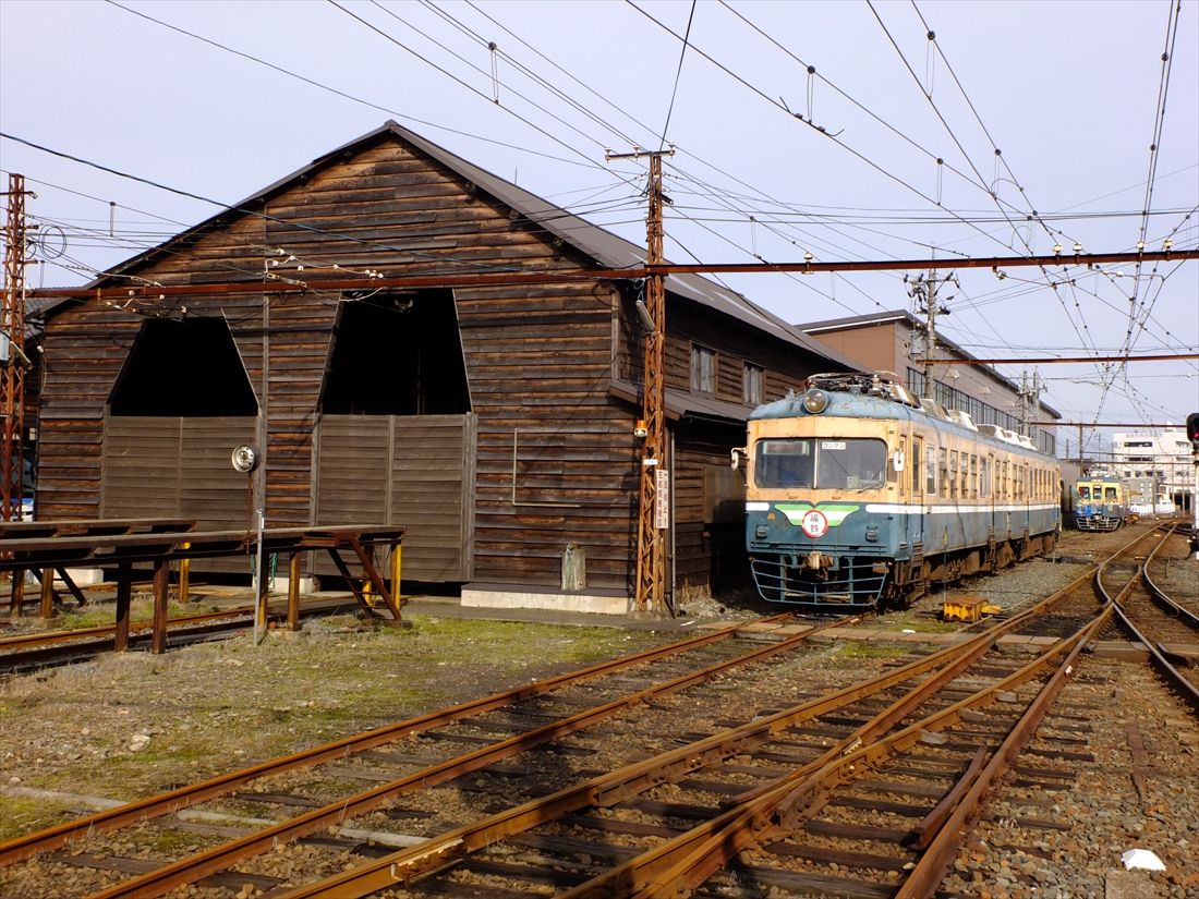 北府駅の側線に置かれていた200形＝2020年（撮影：南正時）