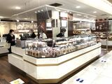 伊勢丹新宿店での展開。首都圏でも購入できる機会がある（写真提供：白石食品工業）