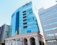 資金繰り難の不動産業界、“ドミノ倒し”の危機