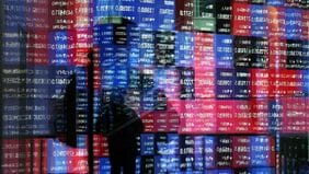 前場の東京株式市場で日経平均は大幅続伸､前営業日比868円19銭高の6万0584円37銭に