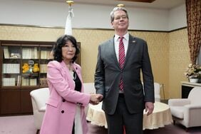 ダボスでの｢叱責｣から始まった日米の火種､ベッセント米財務長官が日本に迫る経済政策の転換と市場に漂う緊迫の正体