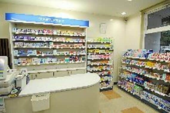 ファミリーマートが医薬品販売者をコンビニ店舗で育成へ