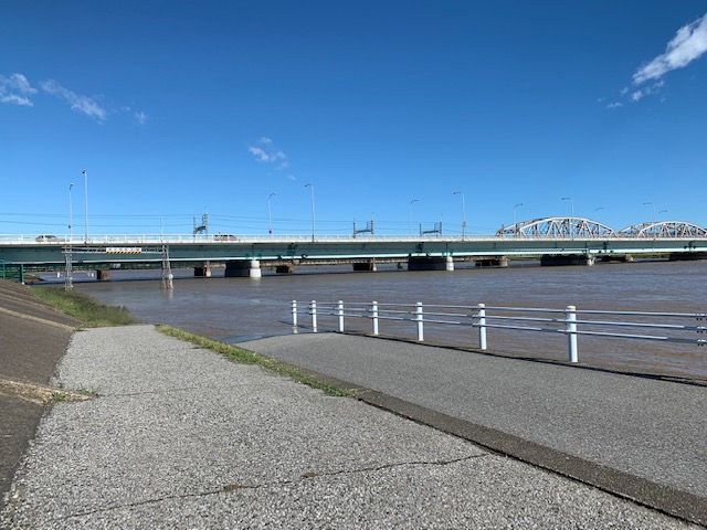 遊歩道も濁流に埋もれていた