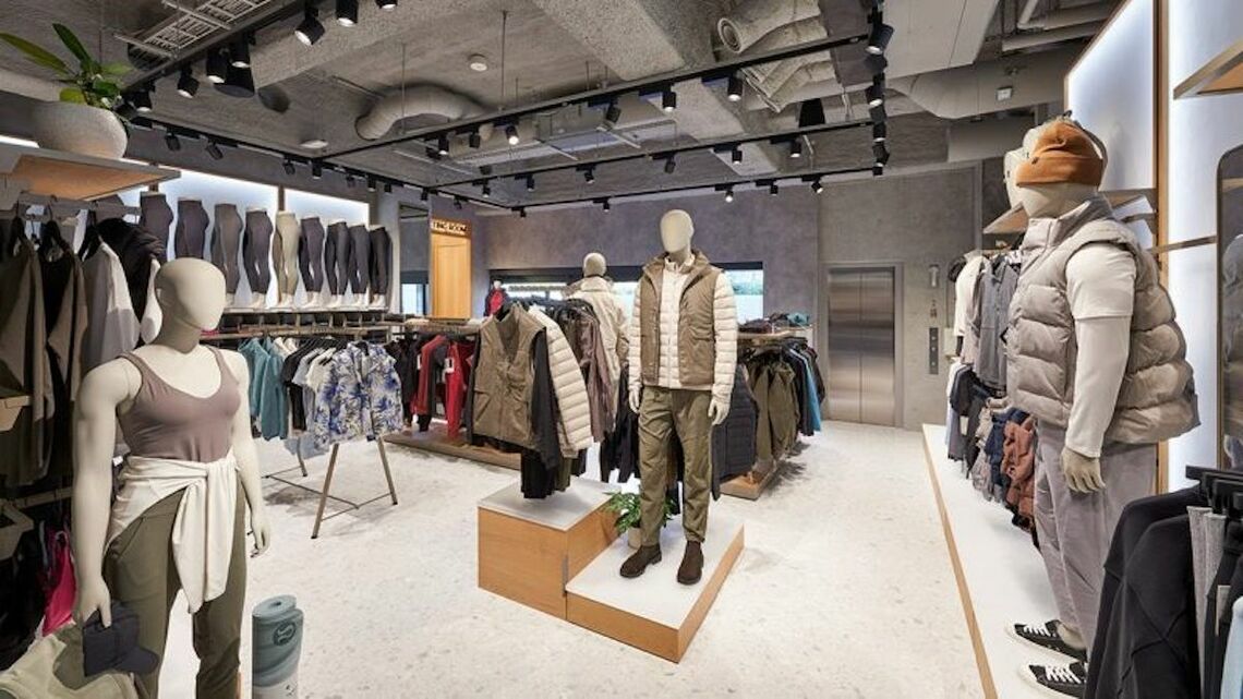 lululemon（ルルレモン）青山店が11月25日にオープン（写真：Domani編集部）